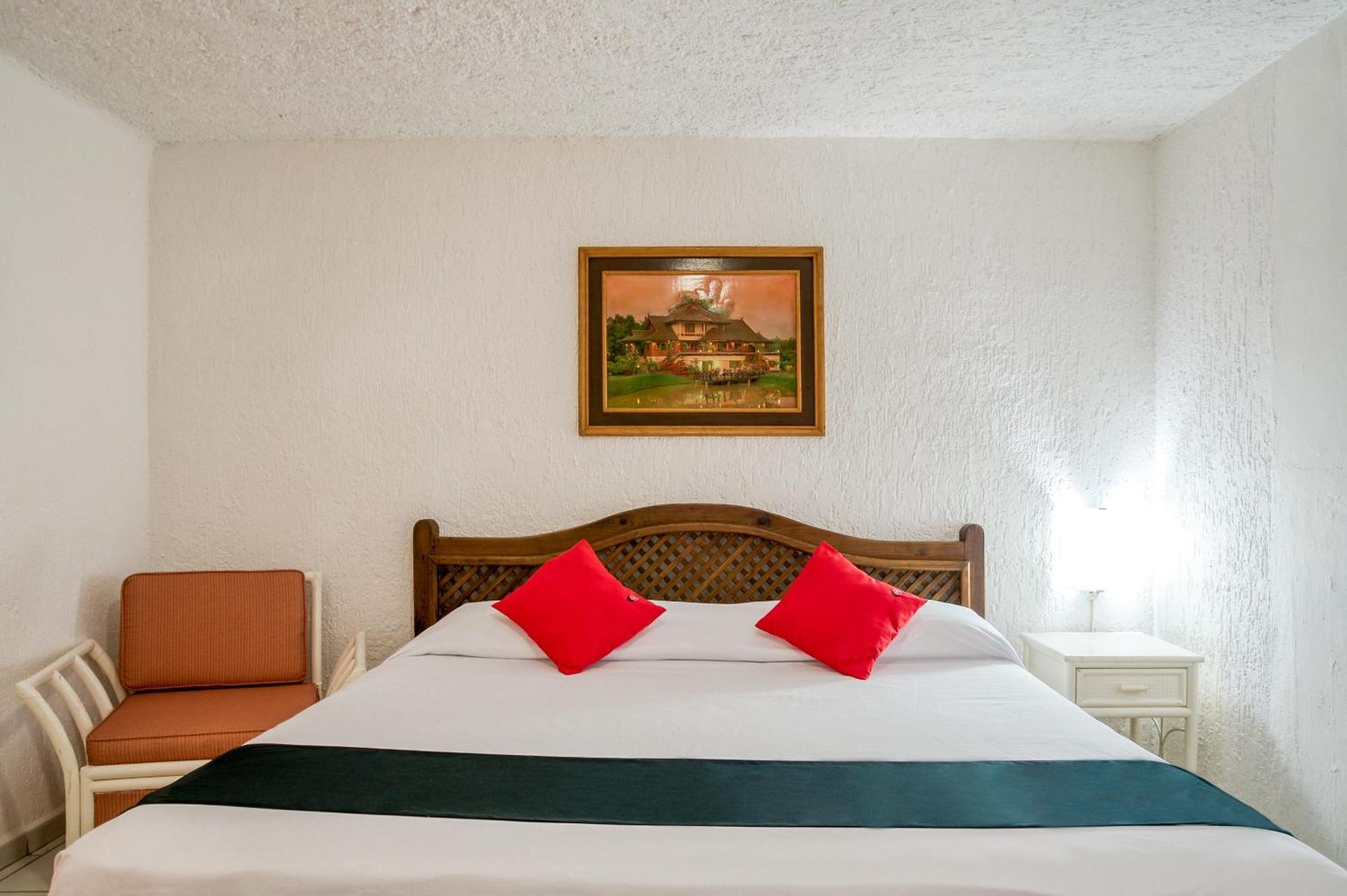 Hotel Capital O Farallon Inn, Cancun